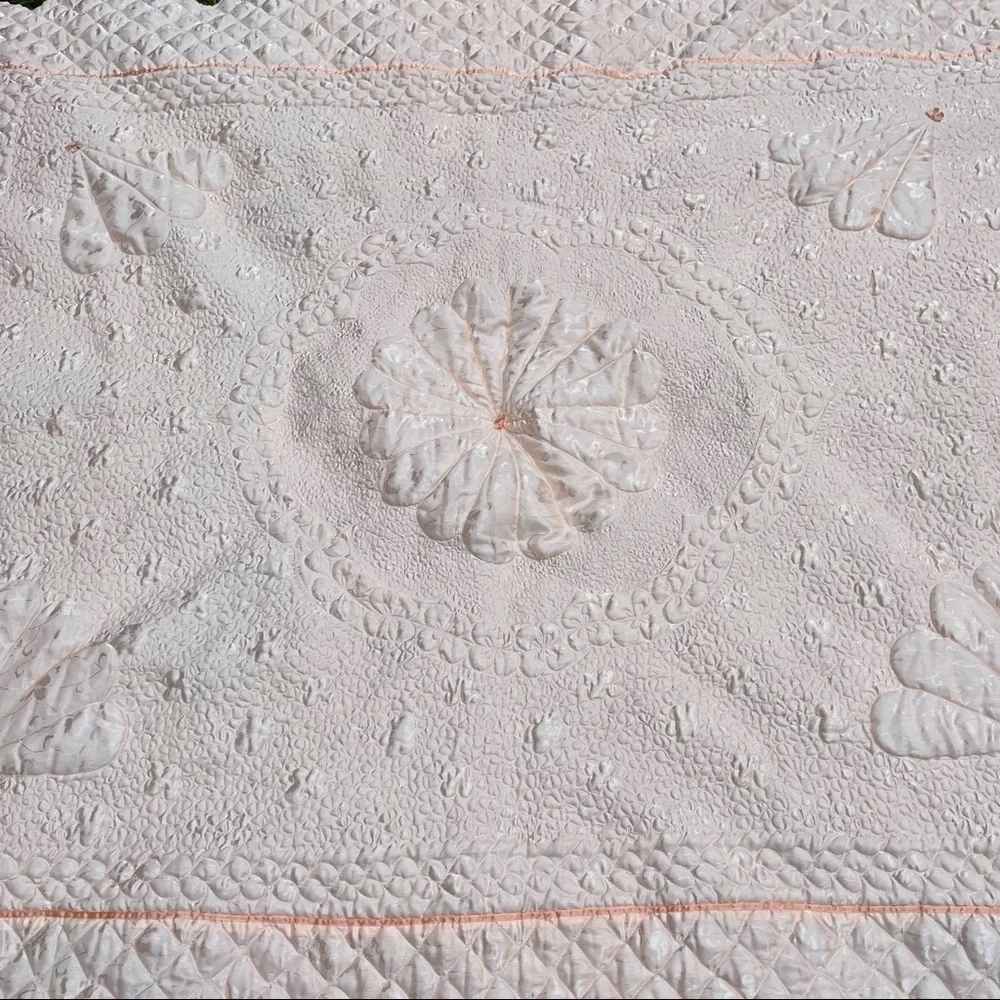 Vintage Quilt Blanket Matelasse Peach